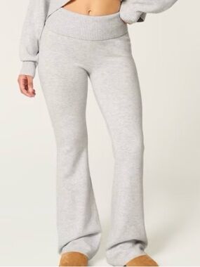 Women’s Rib-Waist Knit Flare Pants — Light Gray
